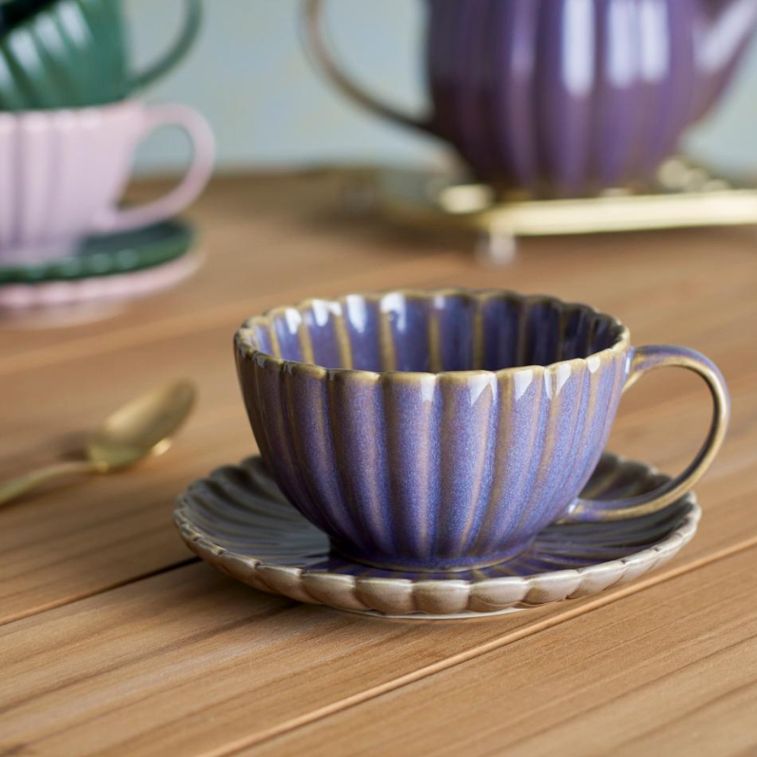 Latina Cup &amp; Saucer Purple